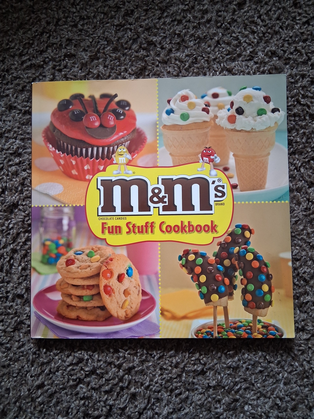 M&M's Fun Stuff Cookbook - Dessert Recipes